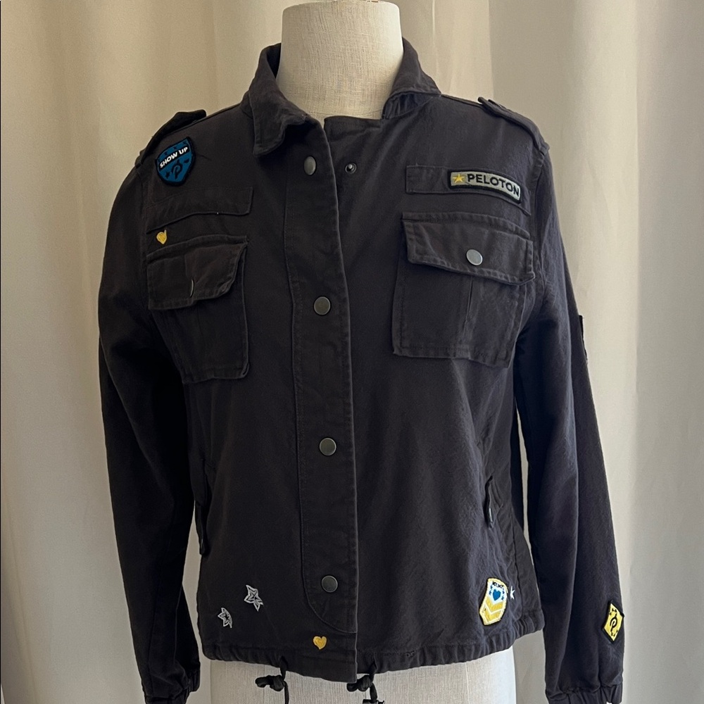 EUC Peloton x Chaser canvas button up jacket size Small